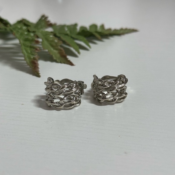 Chunky link Clip On Earrings - Picture 2 of 4